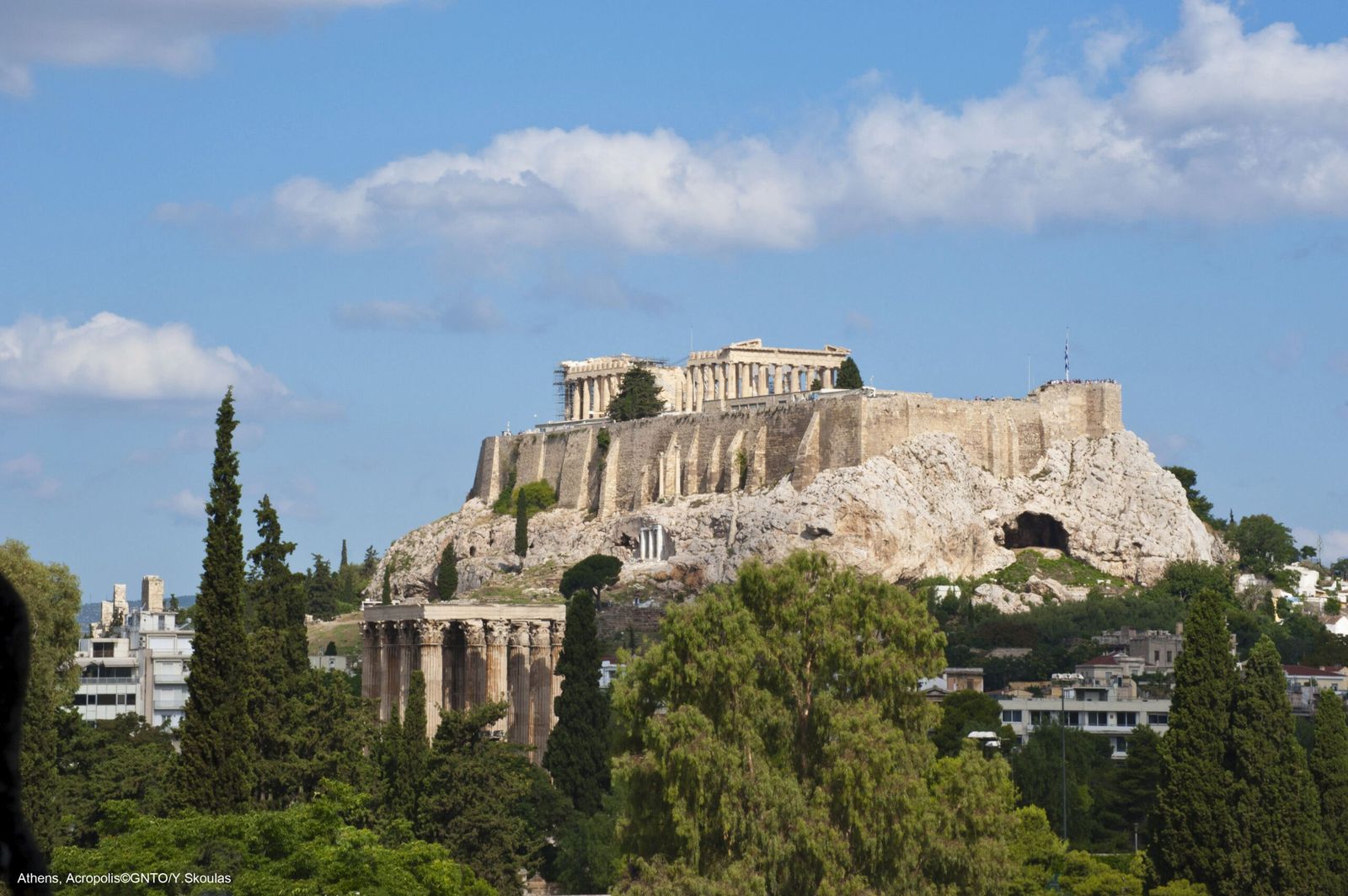 Athènes — l’Acropole et le Parthénon dominant la ville