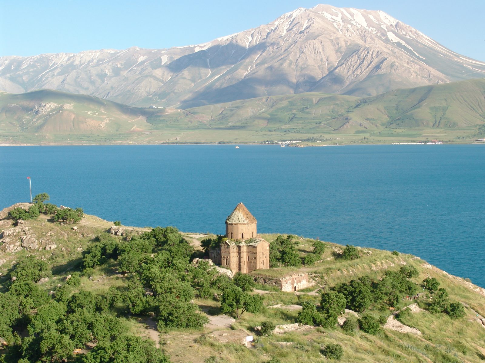 Akdamar Island, Lake Van