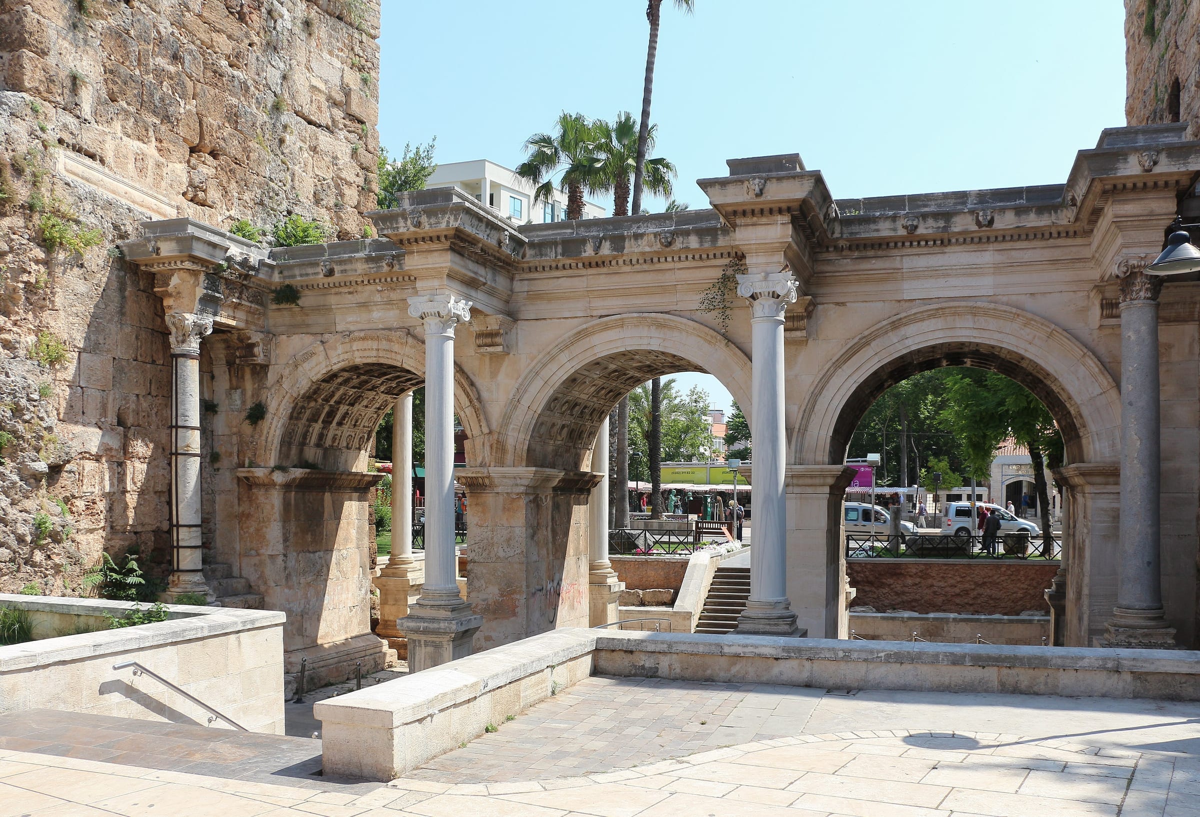 Hadrian’s Gate, Antalya